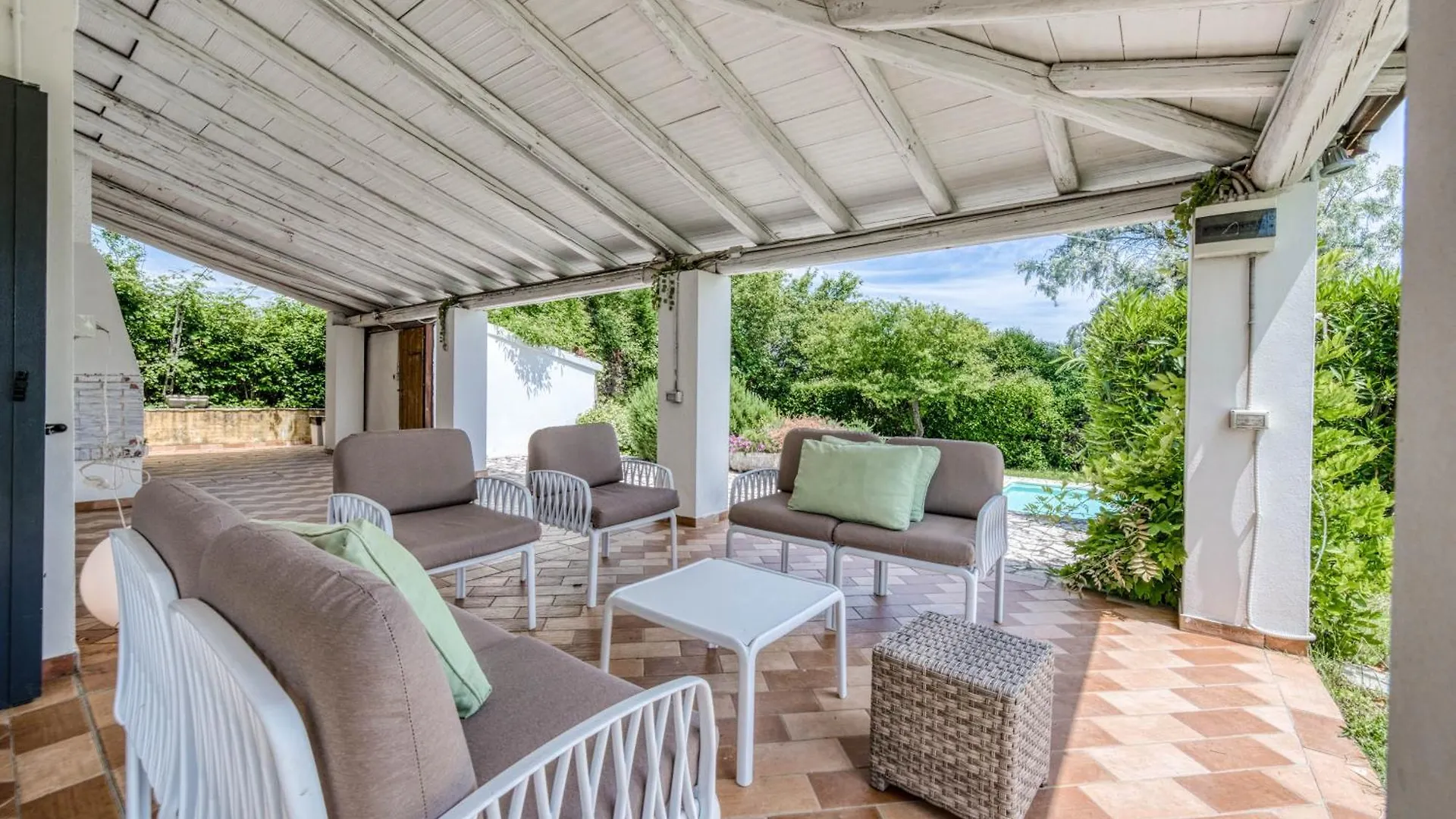 Villa Panoramica Con Piscina Κοριάνο